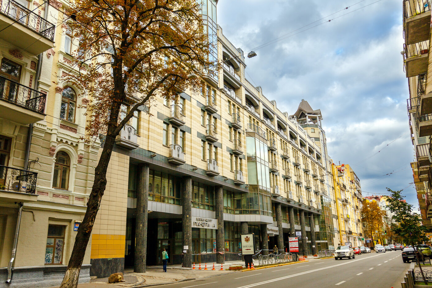 БЦ Панорама, вул. Велика Житомирська, 20